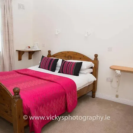 The Townhouse 3*